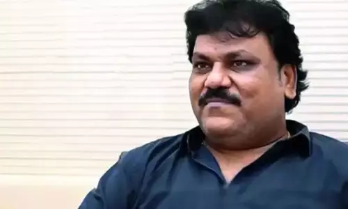 జనాలు రావట్లేదంటారు.. వస్తే బాదేస్తారు