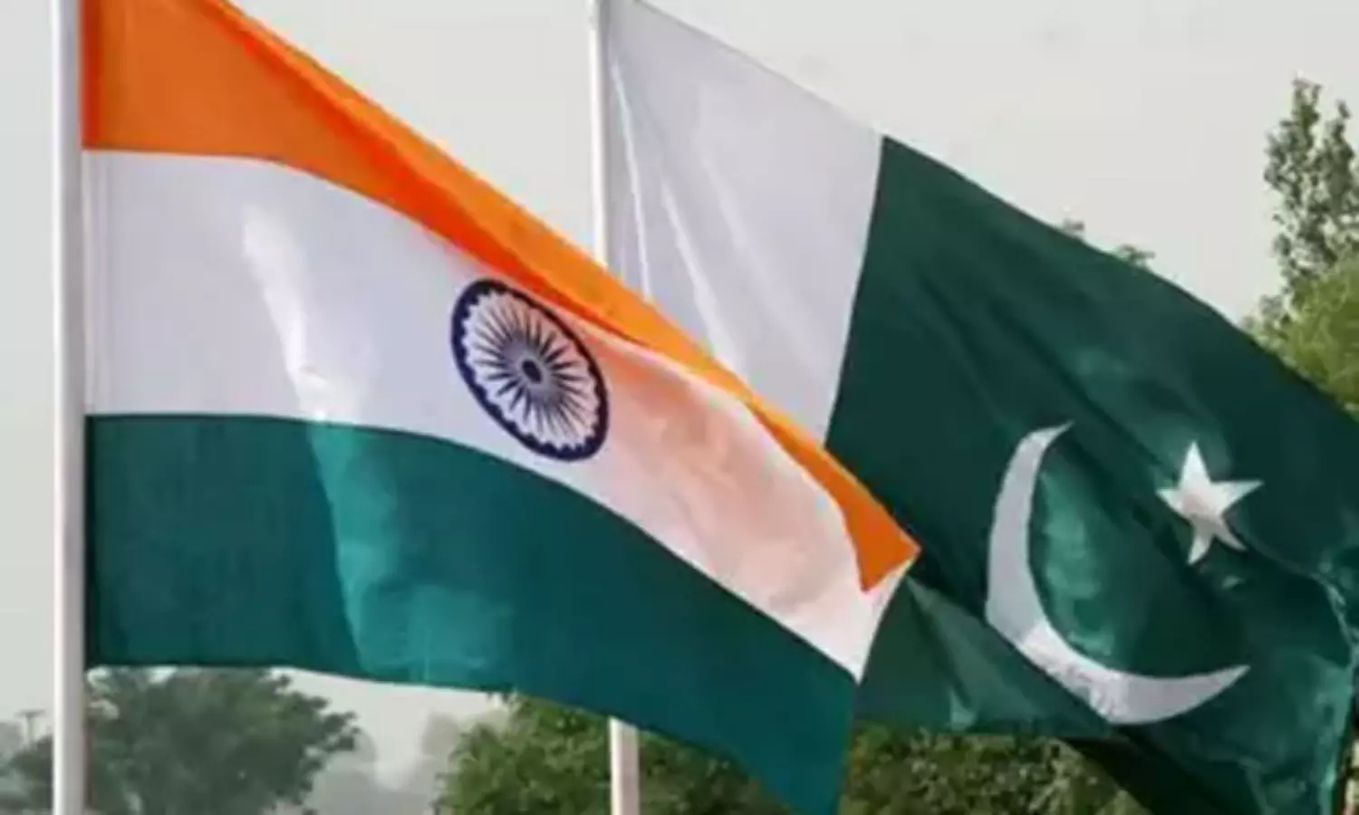 పాక్ తో భారత్ యుద్ధం....నష్టం ఎవరికి ?