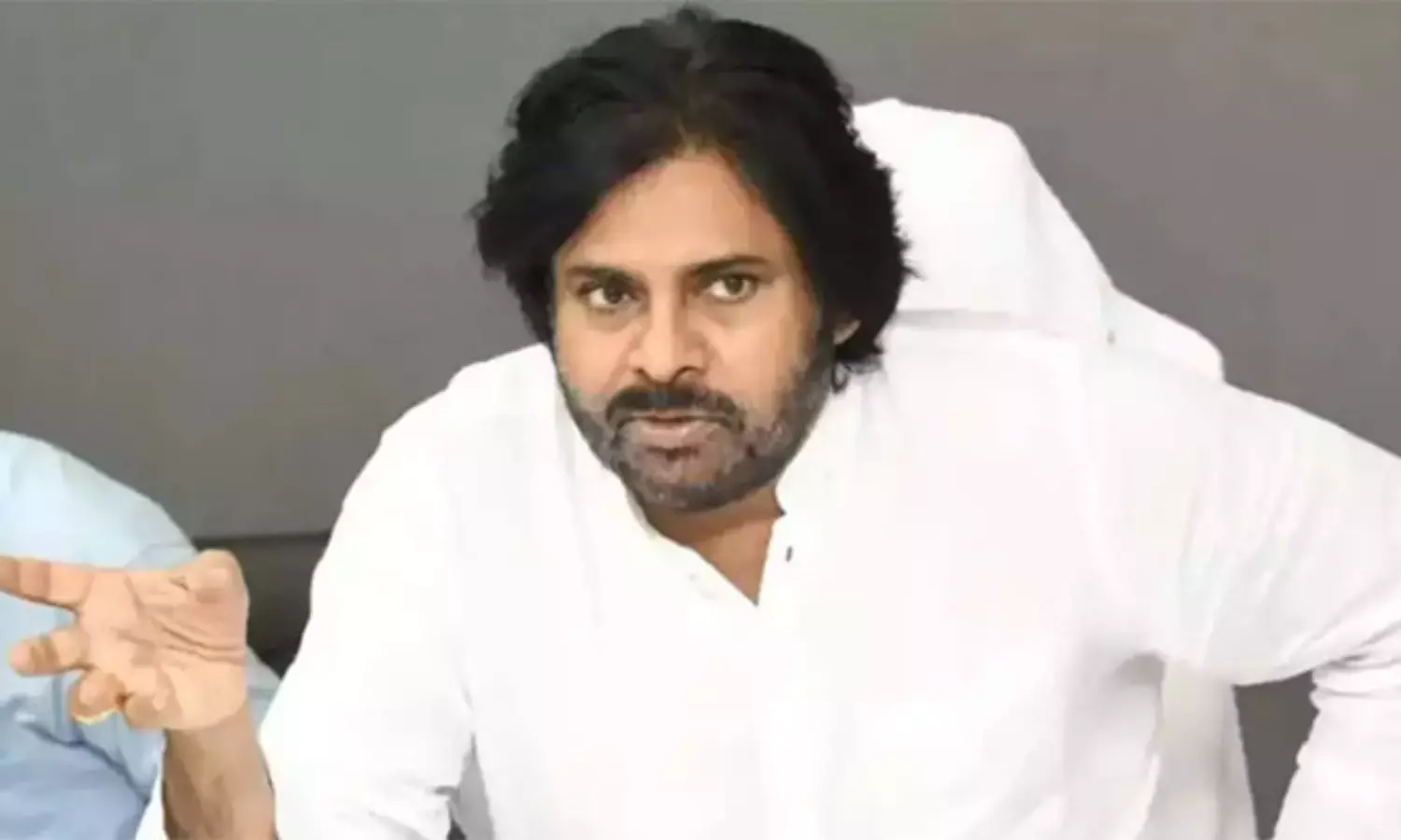 సేనానీ...ప్రశ్నించాలని ఉందోయ్ !
