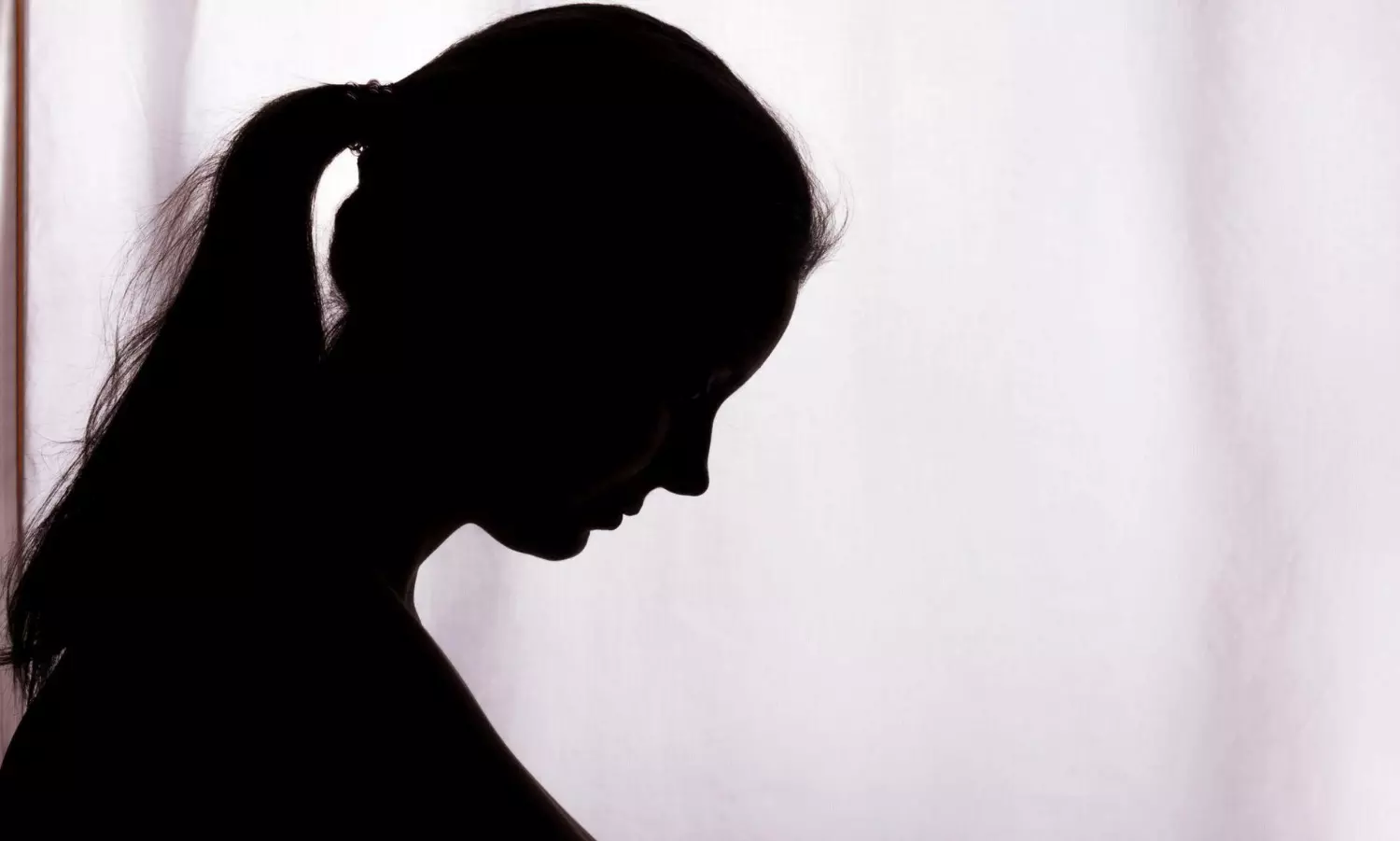 రెండో పెళ్లితో కోట్లు కొట్టేసి.. రివర్సులో వార్నింగులు ఇస్తున్న కిలేడీ