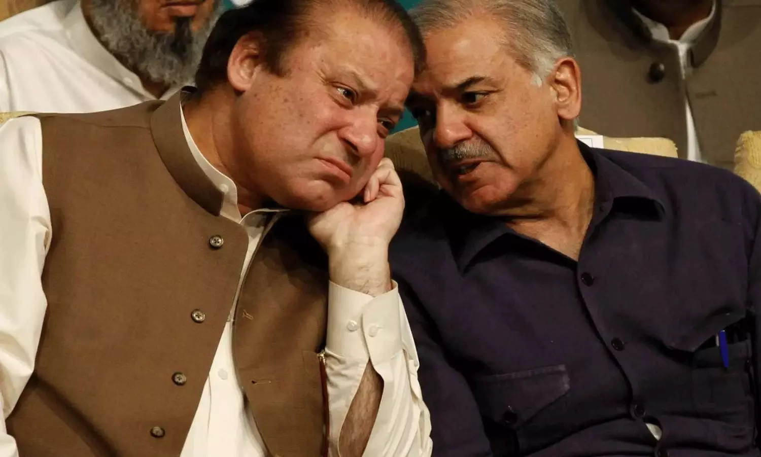 భారత్ తో జాగ్రత్త.. తమ్ముడికి కీలక సూచన చేసిన నవాజ్ భారత్ తో జాగ్రత్త.. తమ్ముడికి కీలక సూచన చేసిన నవాజ్