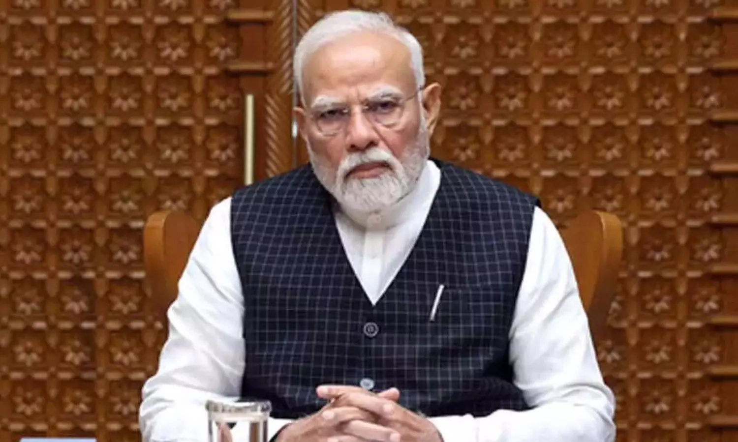 మోడీ అమరావతి...ఆ చాన్స్ ఇవ్వరా ? మోడీ అమరావతి...ఆ చాన్స్ ఇవ్వరా ?