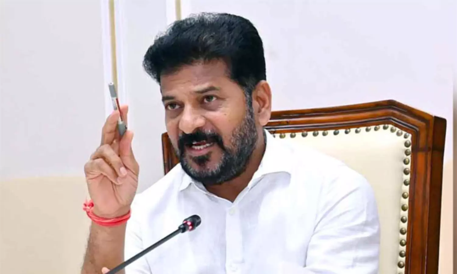 కేసీఅర్ జోస్యానికి రివర్స్ జోస్యం చెప్పిన రేవంత్