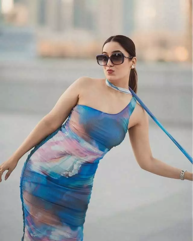 Srishty Rodes Killer Look: Is She the Crime or the Criminal?