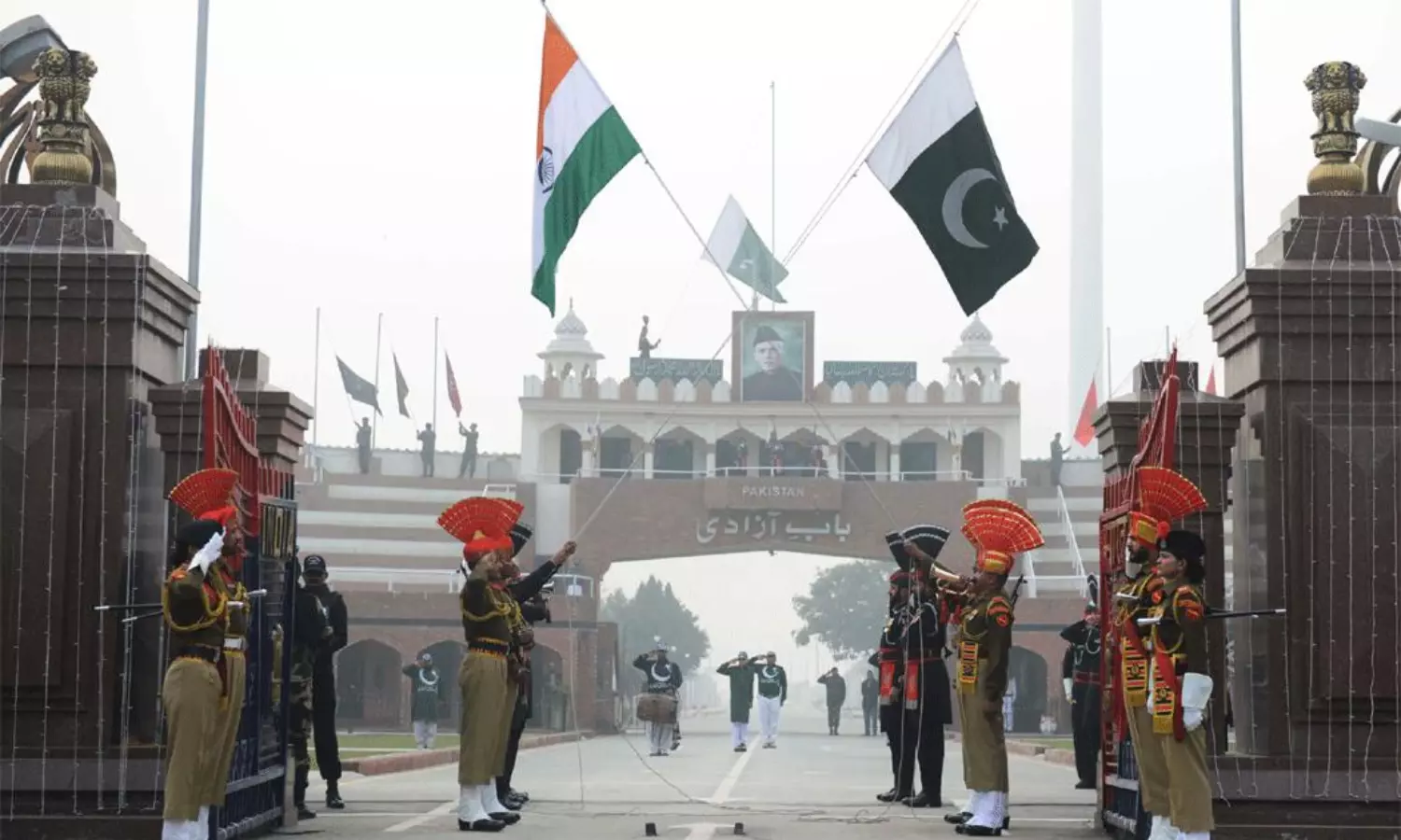 నక్క - నాగలోకం... భారత్ – పాక్ ల్లో ఎవరి బలమెంత?