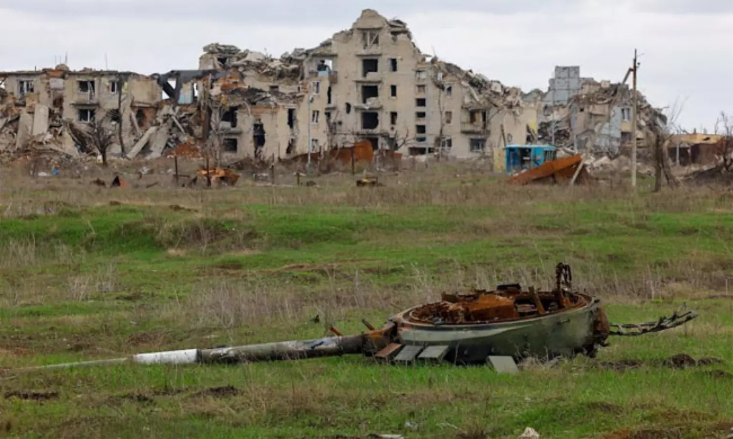 ఎంతమందిని చంపితే అన్ని ప్రైజ్ లు..ఉక్రెయిన్ బంపర్ ఆఫర్ ఎంతమందిని చంపితే అన్ని ప్రైజ్ లు..ఉక్రెయిన్ బంపర్ ఆఫర్