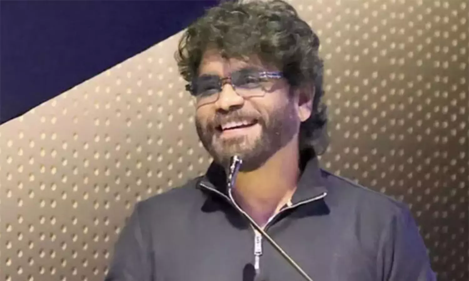 మ‌న సూప‌ర్‌ హీరోల్ని చూసి విజిల్స్ వేస్తాను: నాగార్జున‌