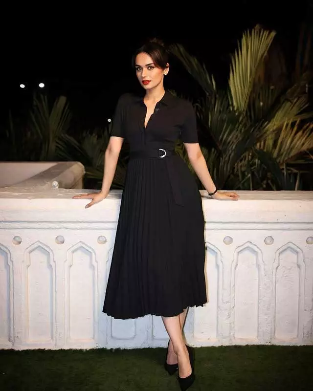 Manushi Chhillar Shows How to Ace the Fashion Game