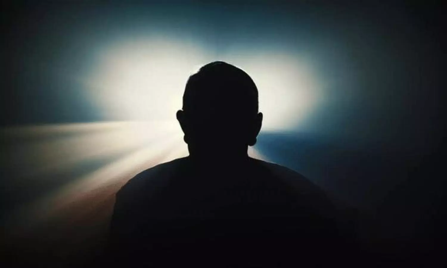 హీరోగా మారుతున్న డైరెక్టర్? హీరోగా మారుతున్న డైరెక్టర్?