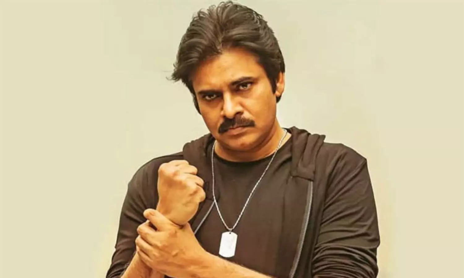 ఇక్కడ ఒకే...మరి అక్కడ ఎప్పుడు పవన్ జీ! ఇక్కడ ఒకే...మరి అక్కడ ఎప్పుడు పవన్ జీ!