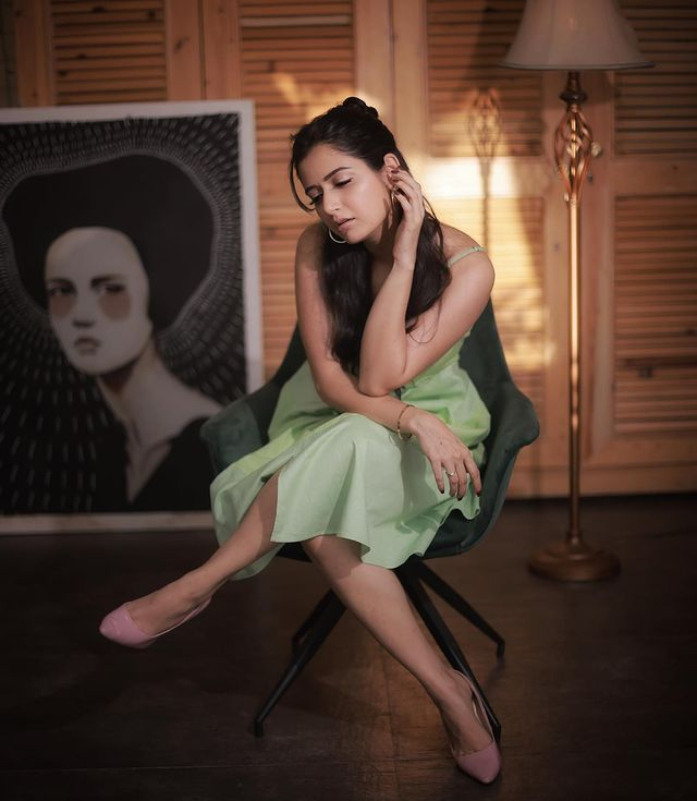 Ashika Ranganath Radiates Ethnic Grace