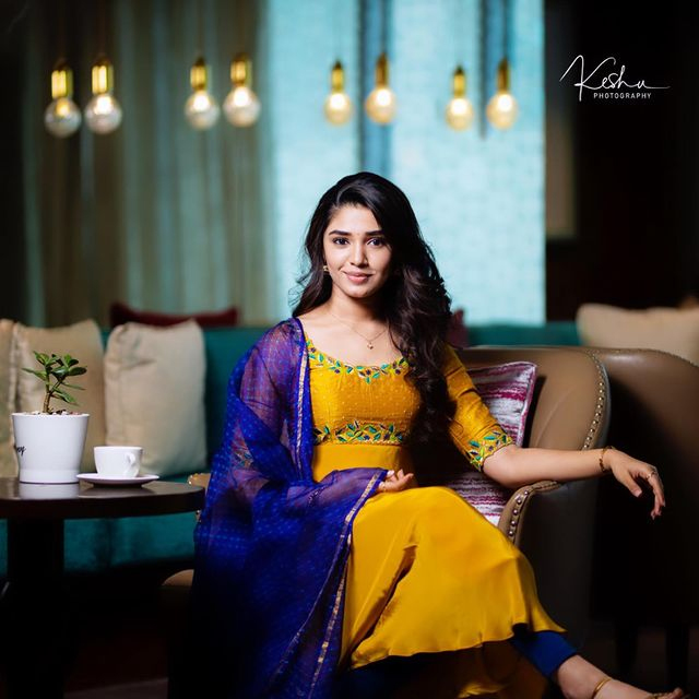 Krithi Shetty: Where Glamour Meets Simplicity Krithi Shetty: Where Glamour Meets Simplicity