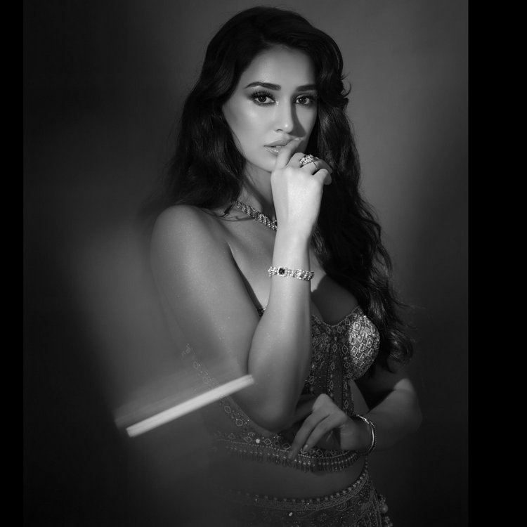 Disha Patani Redefining Beauty with Every Click
