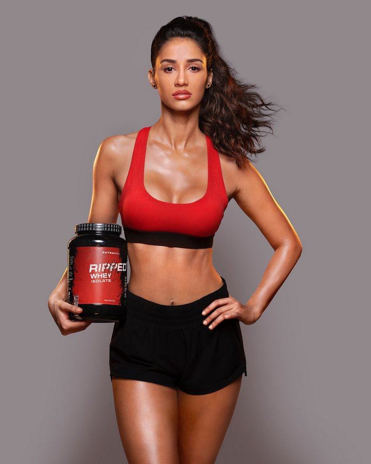 Disha Patani Redefining Beauty with Every Click Disha Patani Redefining Beauty with Every Click