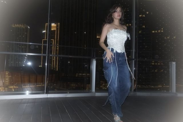 Disha Patani Redefining Beauty with Every Click Disha Patani Redefining Beauty with Every Click