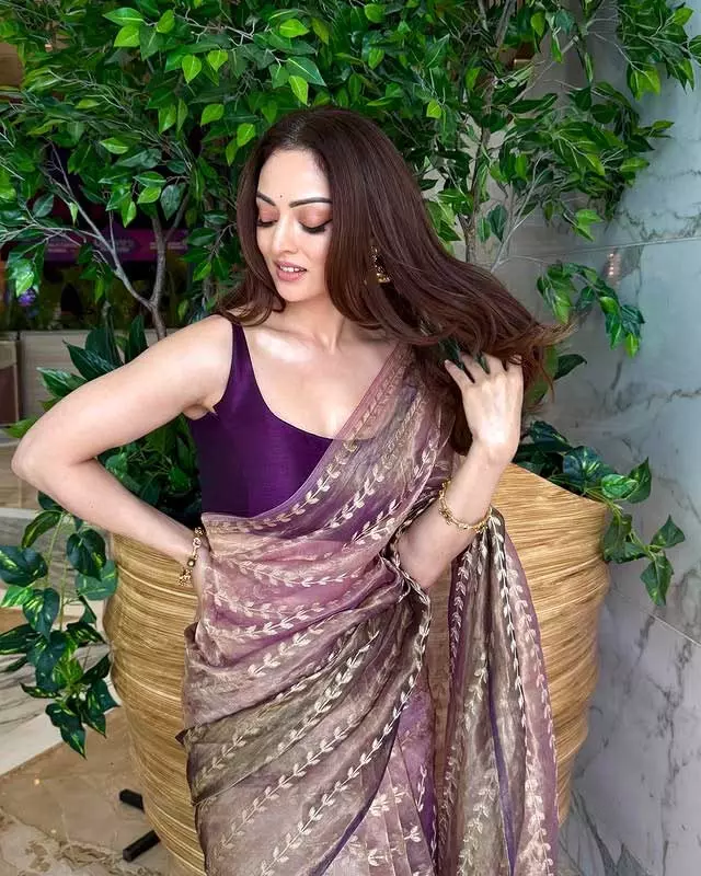 Sandeepa Dhar’s Golden Grace at Waves Summit 2025