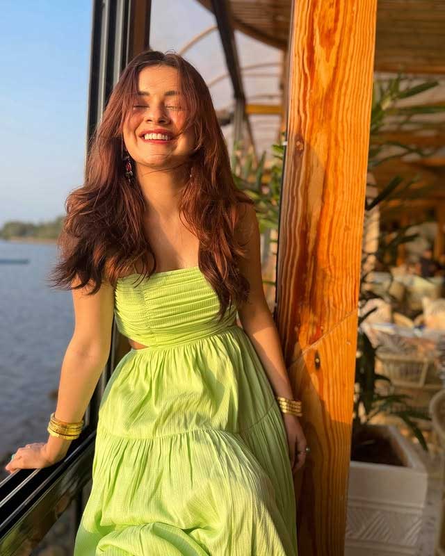 Is it the sun shining, or is it just Avneet Kaur?