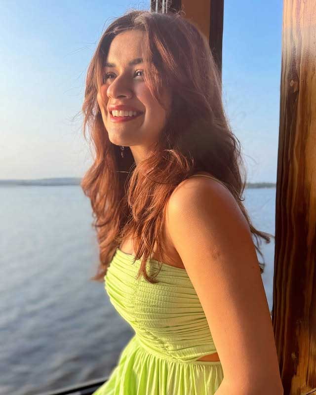 Is it the sun shining, or is it just Avneet Kaur?