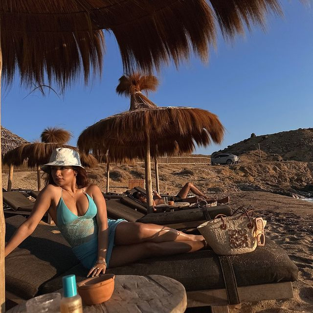 Is it the sun shining, or is it just Avneet Kaur?