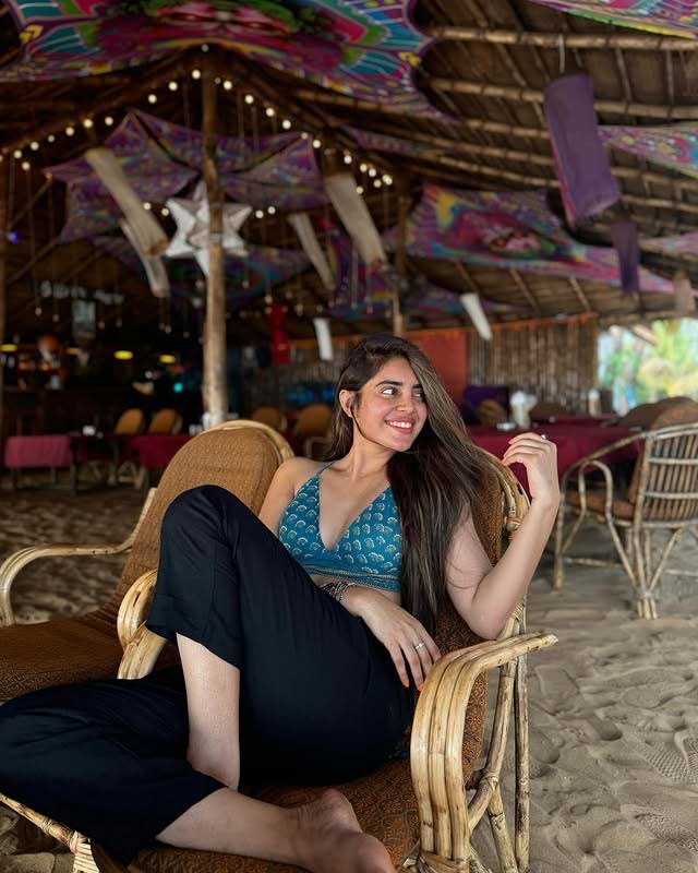 Kushita Kallapu nails the glamorous vibe effortlessly Kushita Kallapu nails the glamorous vibe effortlessly