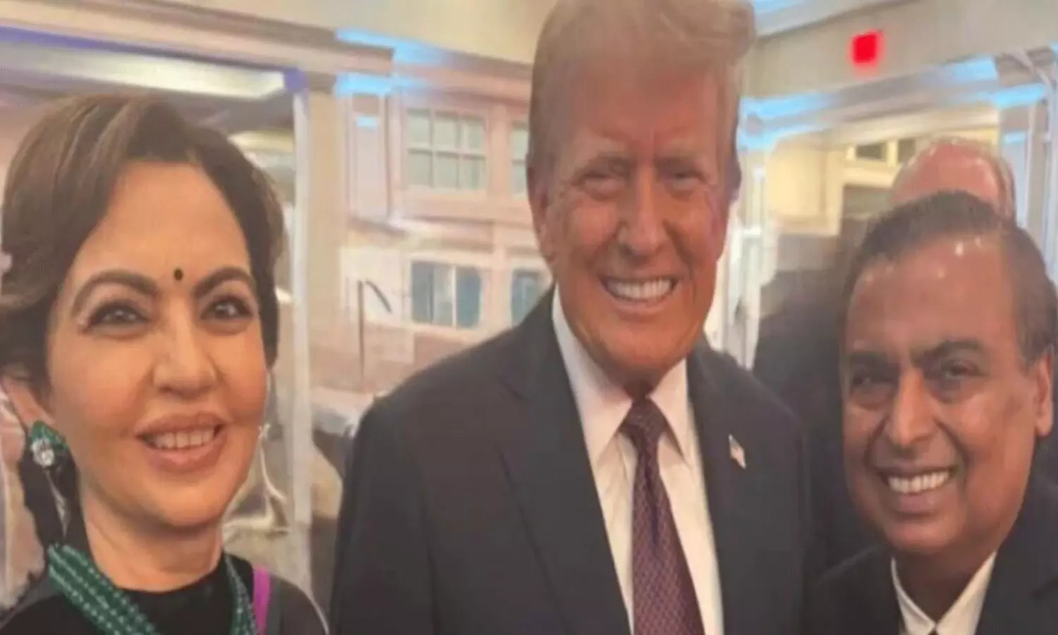 హైదరాబాద్  రియల్  ఎస్టేట్  లో ట్రంప్ - అంబానీ!