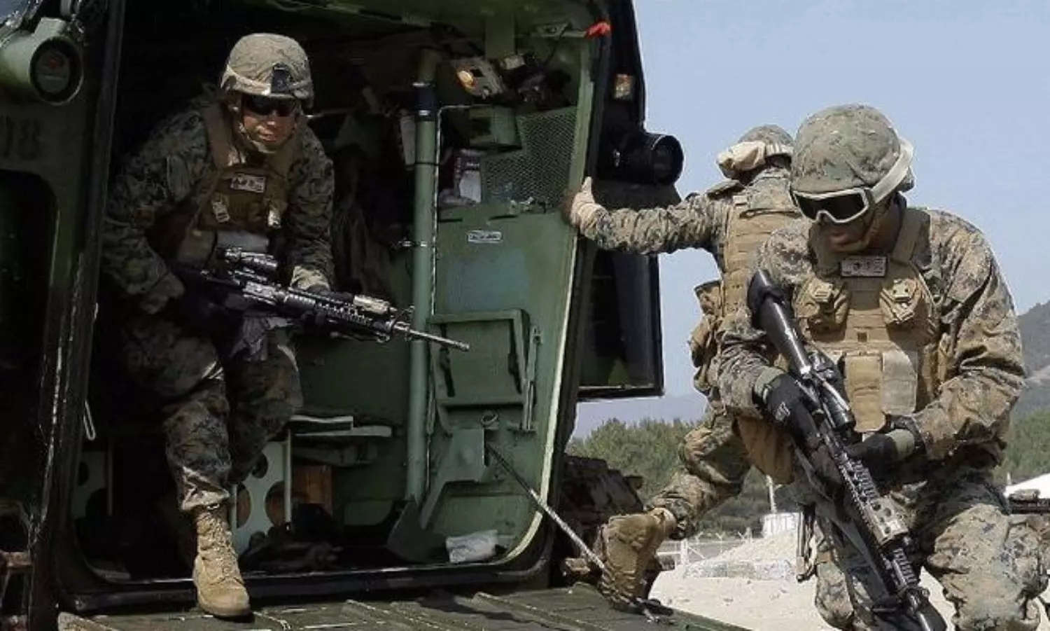 మూడో ప్రపంచ యుద్ధం రాబోతోంది.. తేదీ ఇదే.. అంతర్జాతీయ సర్వే హెచ్చరిక! మూడో ప్రపంచ యుద్ధం రాబోతోంది.. తేదీ ఇదే.. అంతర్జాతీయ సర్వే హెచ్చరిక!