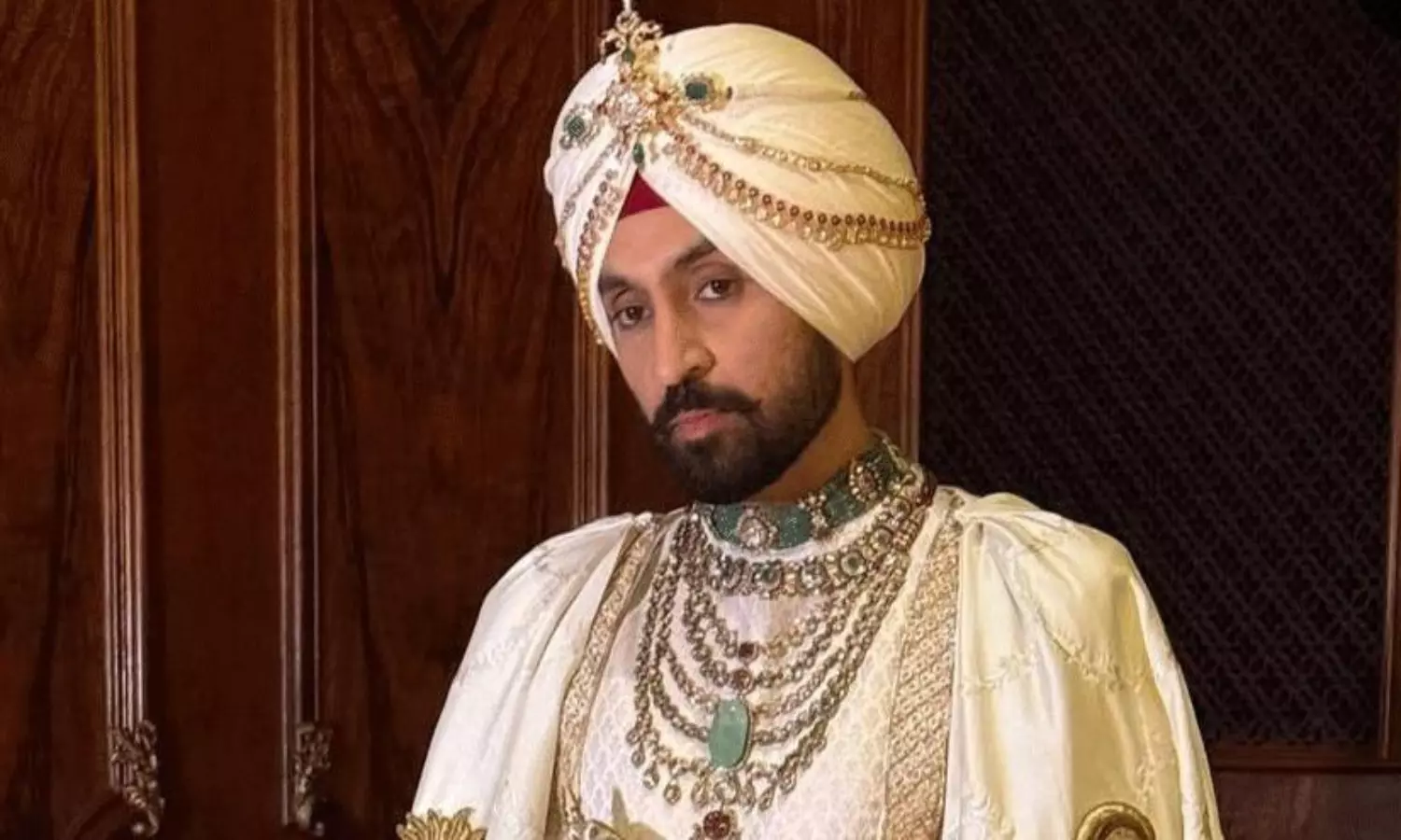 మెట్గాలాలో 21,000 కోట్ల ఖరీదైన నెక్లెస్ మిస్సింగ్? మెట్గాలాలో 21,000 కోట్ల ఖరీదైన నెక్లెస్ మిస్సింగ్?