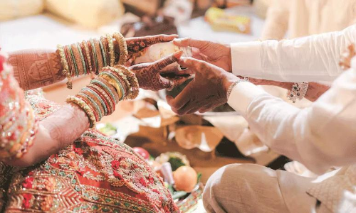 Many Millennials Are Choosing to Marry After 30