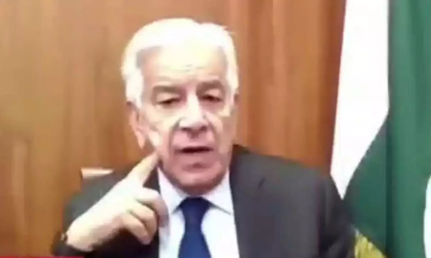 పాక్  ప్రధాని దవడ పగలగొట్టామన్న కబుర్లు... మీడియాలో  నవ్వులపాలు!