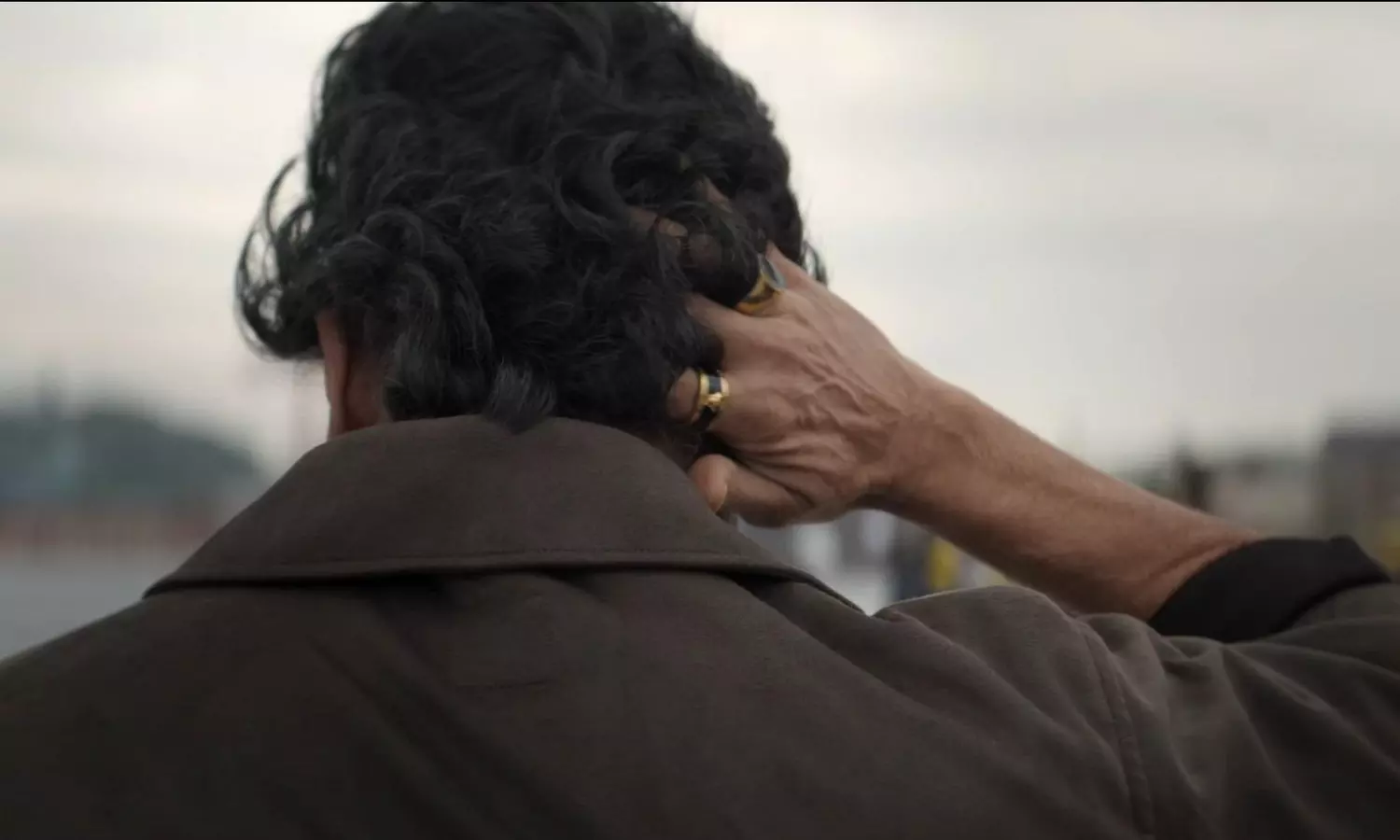 Nagarjuna Coolie Look