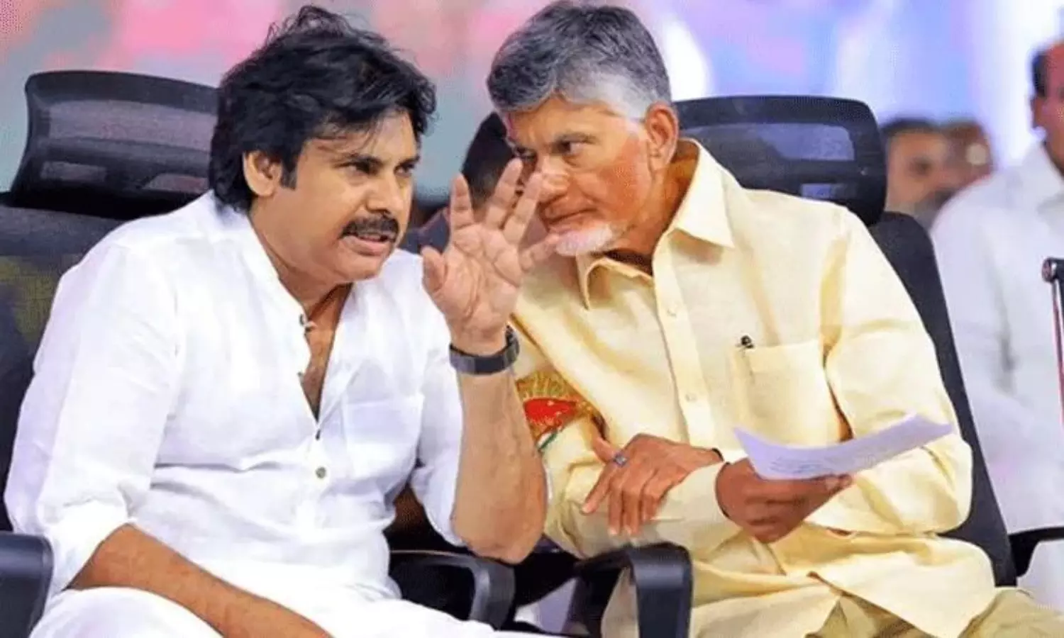 ఉరికే ఉత్సాహం.. ఉరిమే చైత‌న్యం.. దేశంలో న‌వ‌త‌రం..!