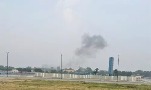 మరోసారి ఉలిక్కిపడ్డ పాక్... లాహోర్  లో భారీ పేలుళ్లు!