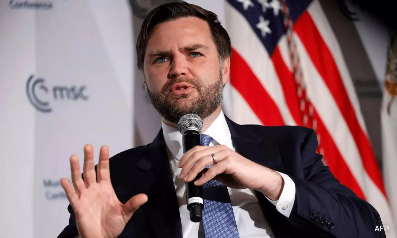 భారత్‌-పాక్‌ ఉద్రిక్తతలు: అమెరికాది ప్రేక్షకపాత్రే - జోక్యం చేసుకోబోమన్న ఉపాధ్యక్షుడు