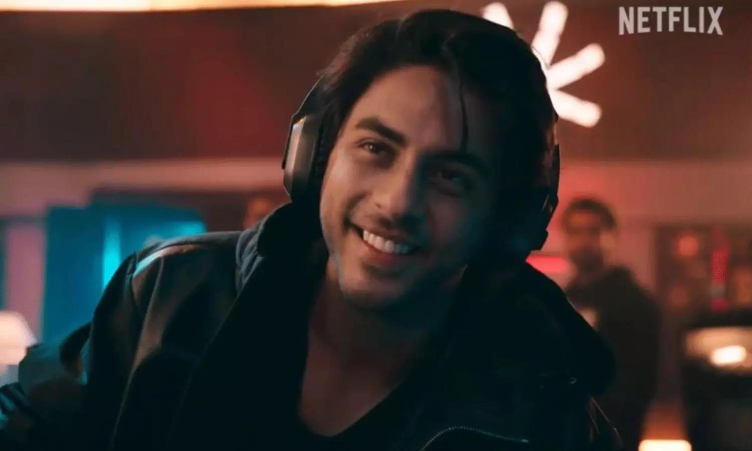 ఆర్య‌న్ ఖాన్ సిరీస్ లో ఆ స్టార్ హీరో పిల్ల‌ల క్యామియో!