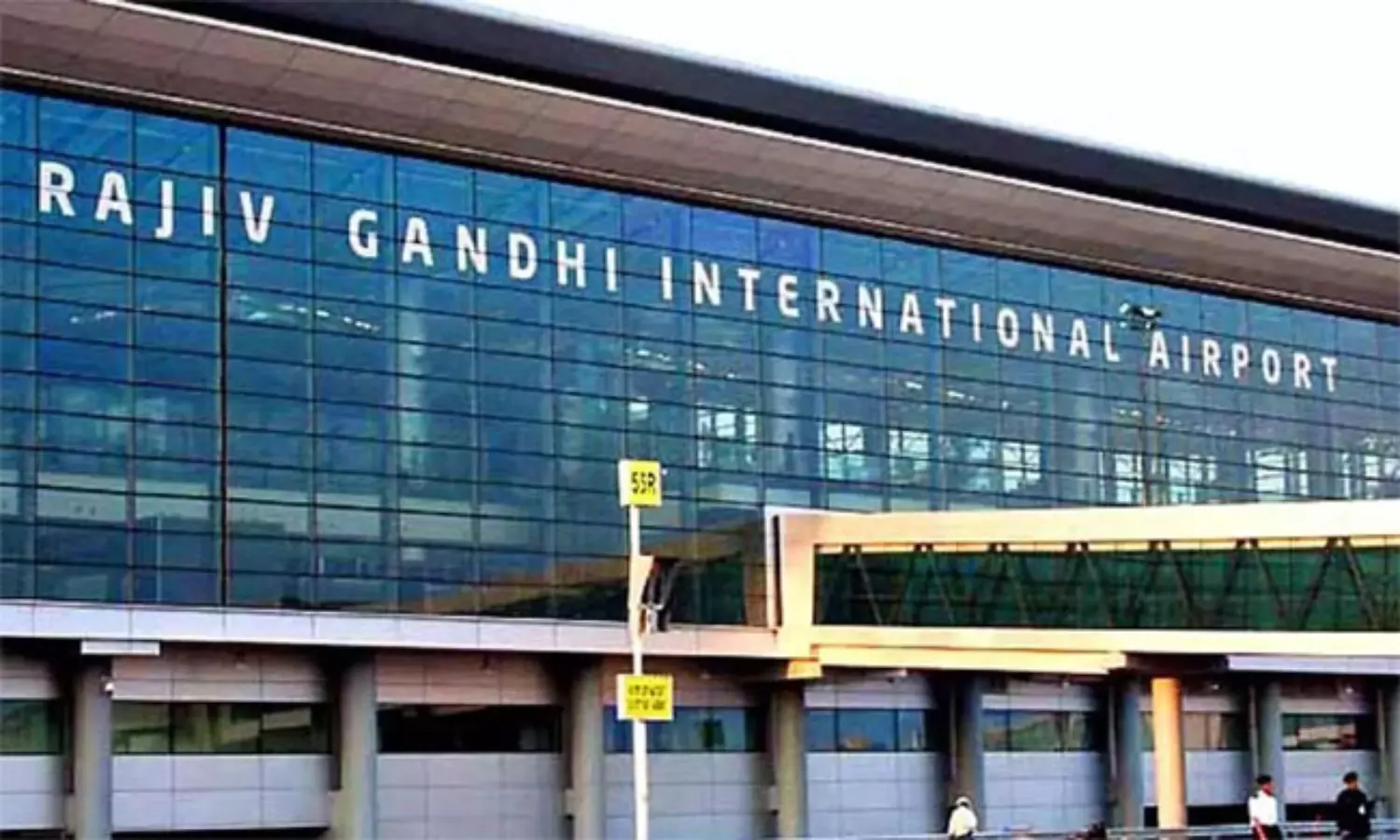 ఏక్షణమైన పేల్చేస్తాం.. శంషాబాద్  విమానాశ్రయానికి బెదిరింపు?