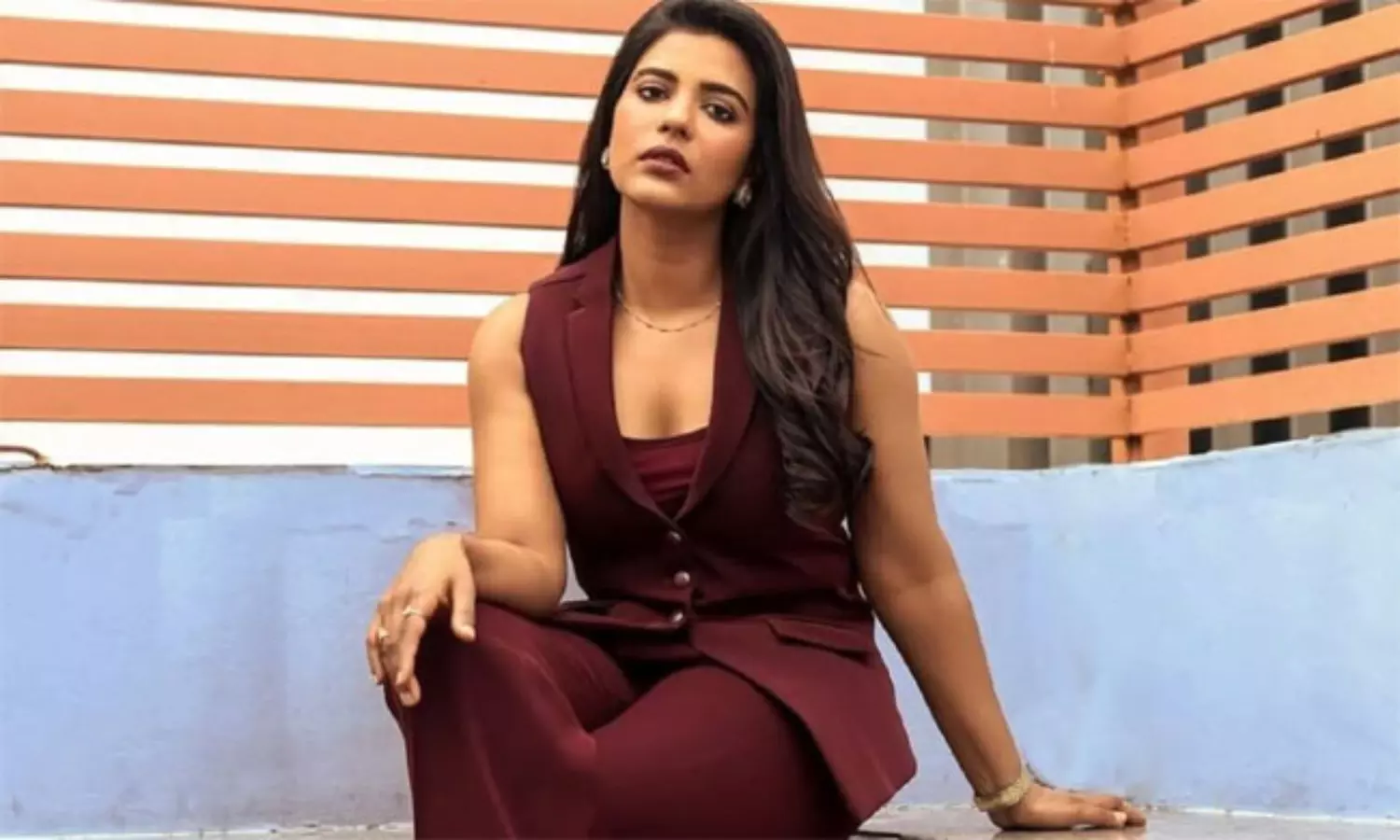 వార్‌పై వెంకీ హీరోయిన్ పోస్ట్..నెట్టింట ఏకేస్తున్నారుగా!