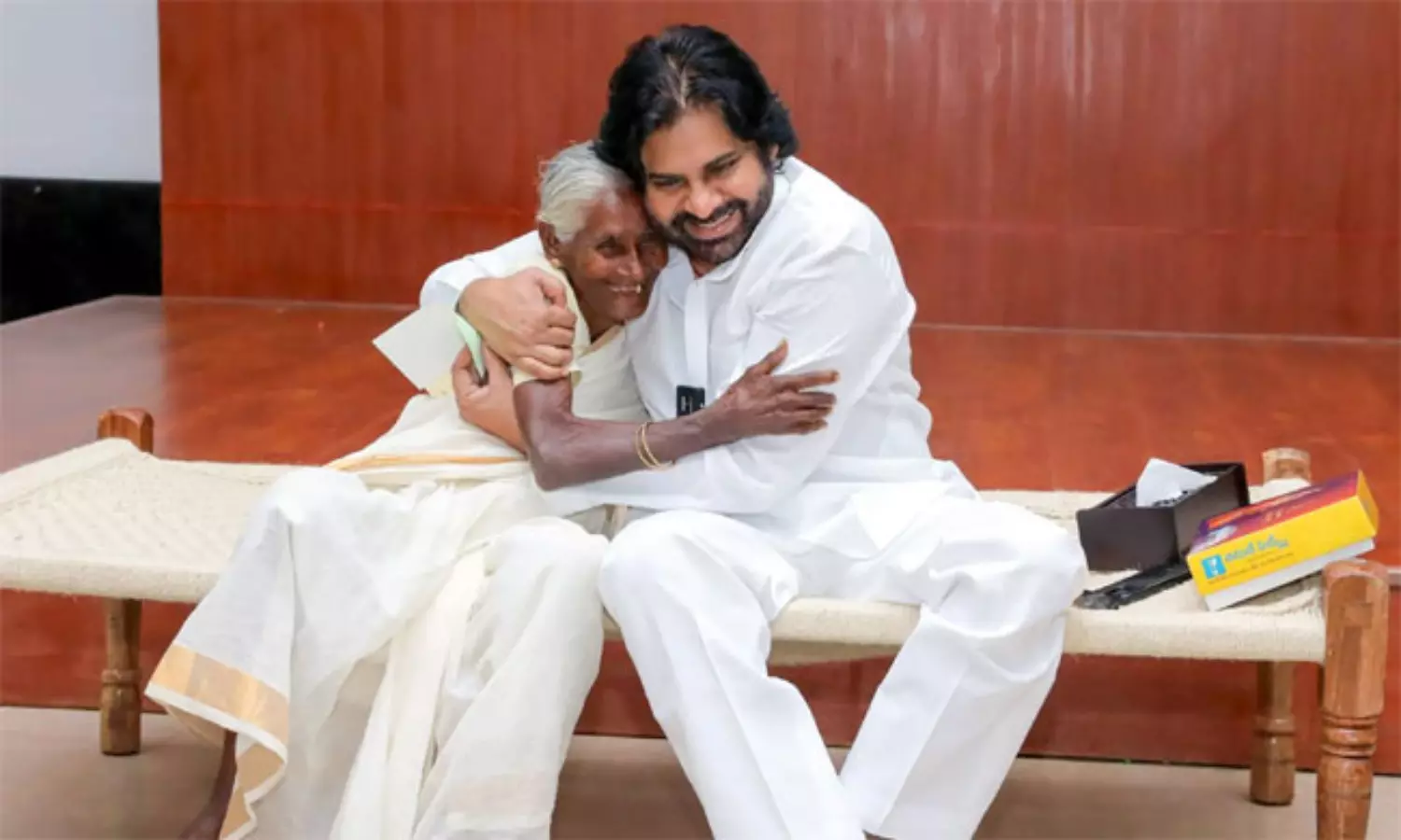 జీతంపై మనసు మార్చుకున్న పవన్.. నెల వేతనాన్ని ఏం చేయనున్నారంటే..