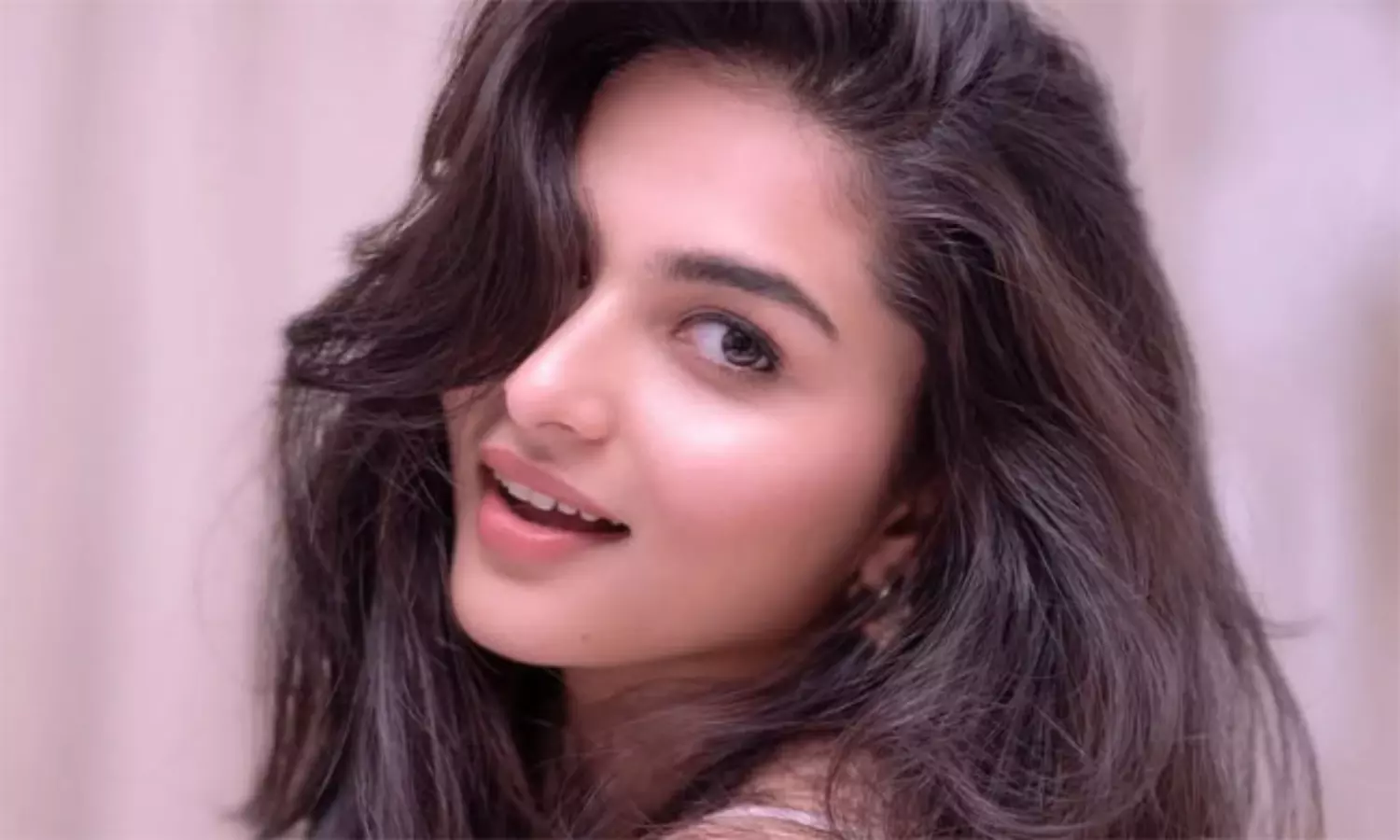 నాని కోసం  డ్రాగన్‌  బ్యూటీ లాక్!