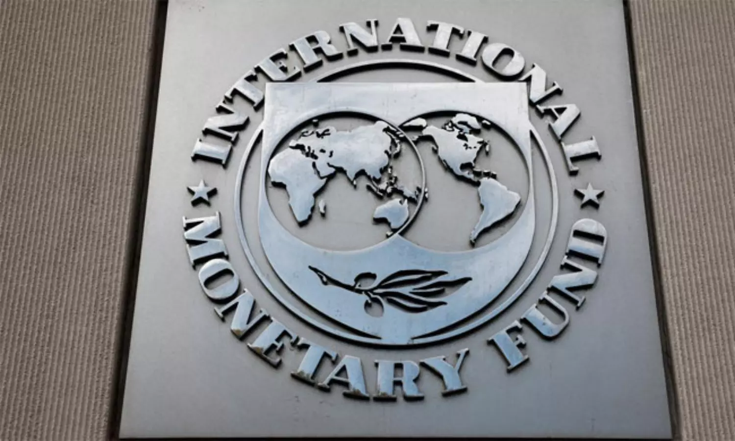 లోన్ డబ్బులు 11 రోజులు.. ఆయుధ నిల్వలు 12 రోజులు! లోన్ డబ్బులు 11 రోజులు.. ఆయుధ నిల్వలు 12 రోజులు!