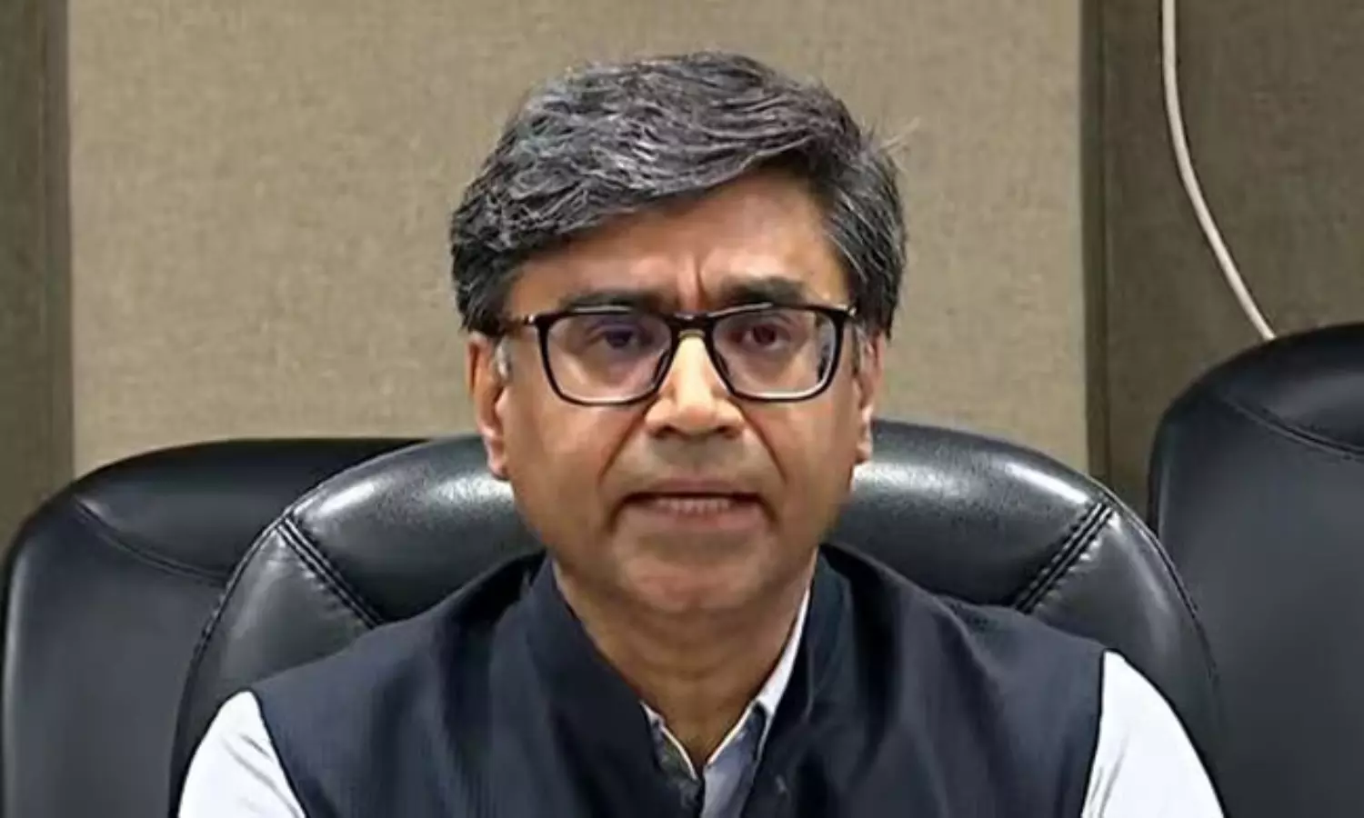 మే నెలలో ఏప్రిల్ ఫూల్!... భారత్ కు ఎందుకు ఈ దయణీయ స్థితి? మే నెలలో ఏప్రిల్ ఫూల్!... భారత్ కు ఎందుకు ఈ దయణీయ స్థితి?