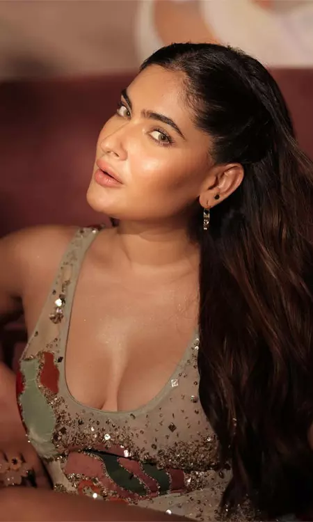 Karishma Lala Sharmas Glamorous Photo Dump Turns Heads