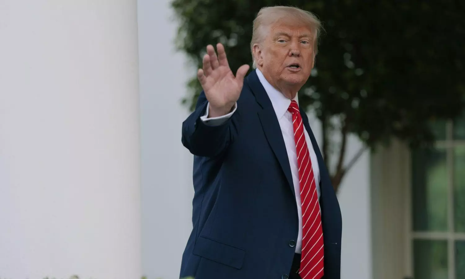 Donald Trump to Receive Luxurious Gift from Qatar