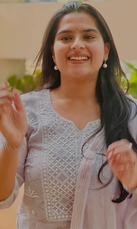 Sunlight and smile going well together with Kavya Kalyanram