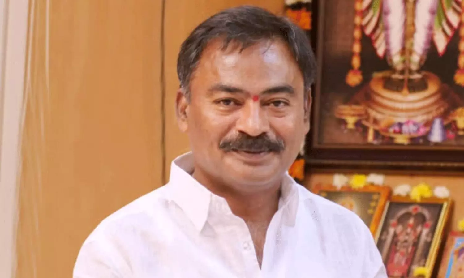 వైఎస్ జగన్ సొంత గడ్డపై కూటమి దెబ్బ.. కడప మేయర్ అనూహ్య తొలగింపు