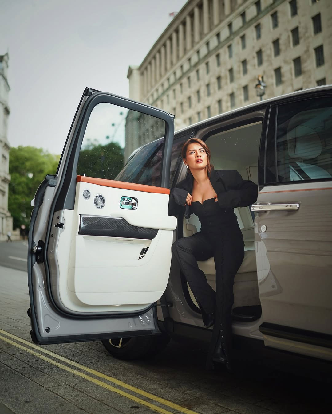 Avneet Kaur in London Shares Her Global Dream Avneet Kaur in London Shares Her Global Dream