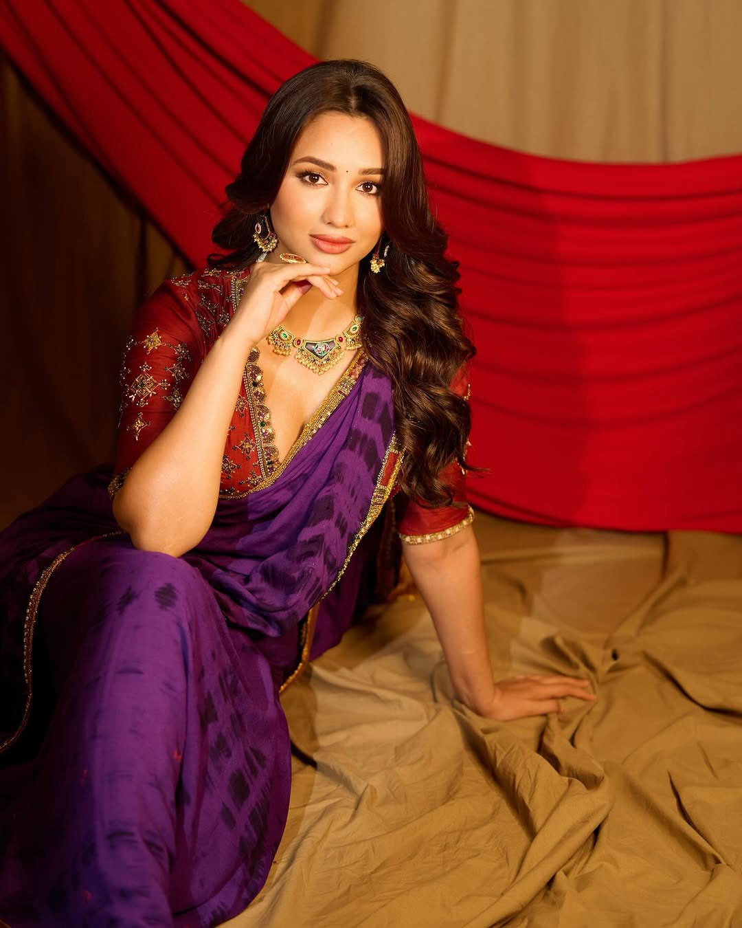 Akanksha Sharma Nails Saree Look for Kesari Veer Promotions