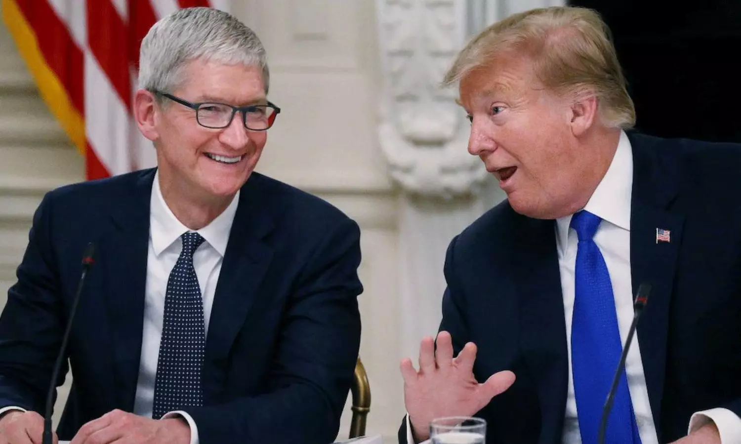 ట్రంప్ ను ఖాతరు చేయని ఆపిల్.. తెలుగు నేతలతో అమెరికా అధ్యక్షుడి పోటీ!