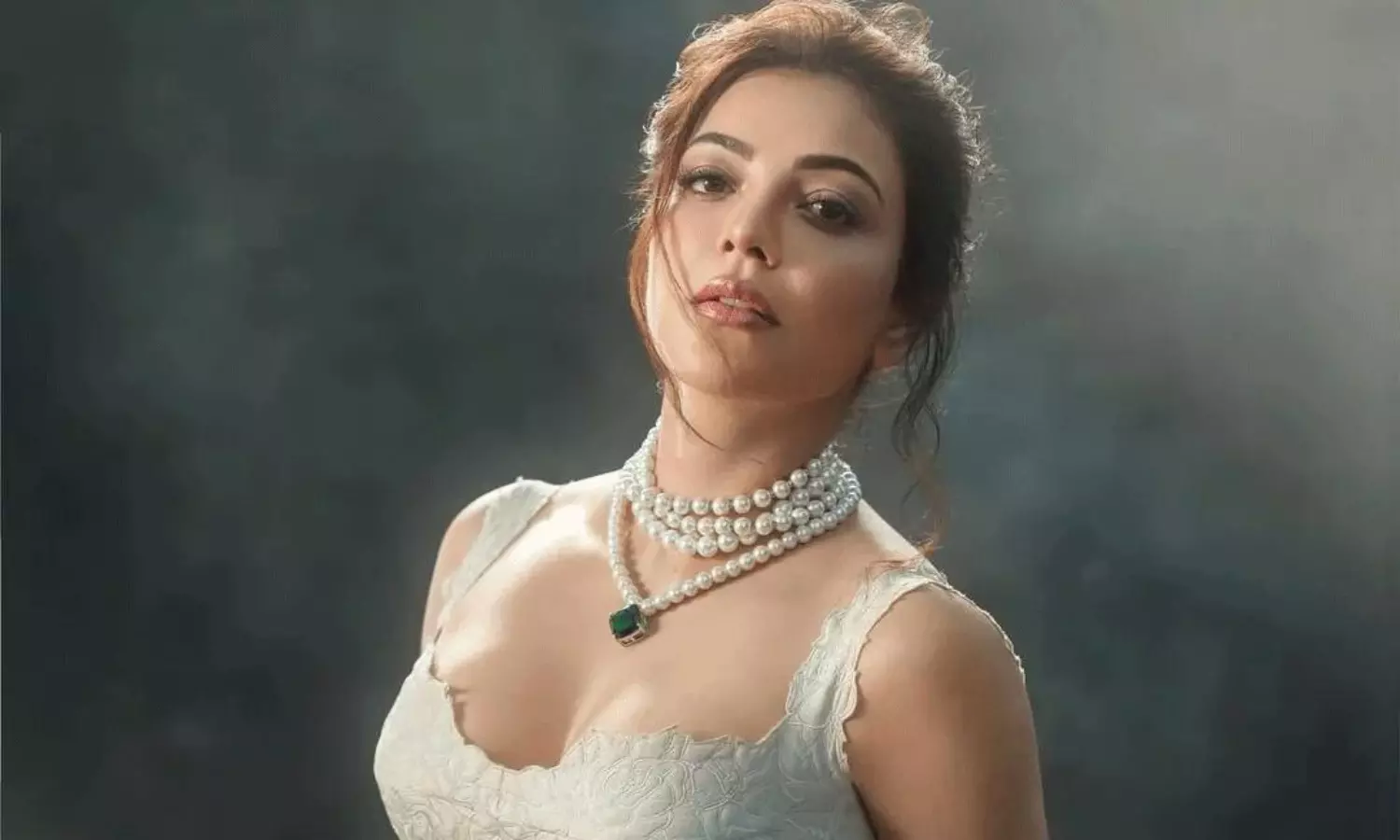 కాజల్ కెరీర్ కూడా అంతే గ్రాండ్ గా ముగిస్తుందా? కాజల్ కెరీర్ కూడా అంతే గ్రాండ్ గా ముగిస్తుందా?