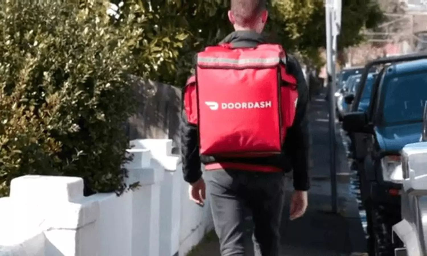 ఫేక్ డెలివరీలతో డోర్‌డాష్‌లో $2.5 మిలియన్ల మోసానికి పాల్పడ్డ ప్రవాస తెలుగు వ్యక్తి