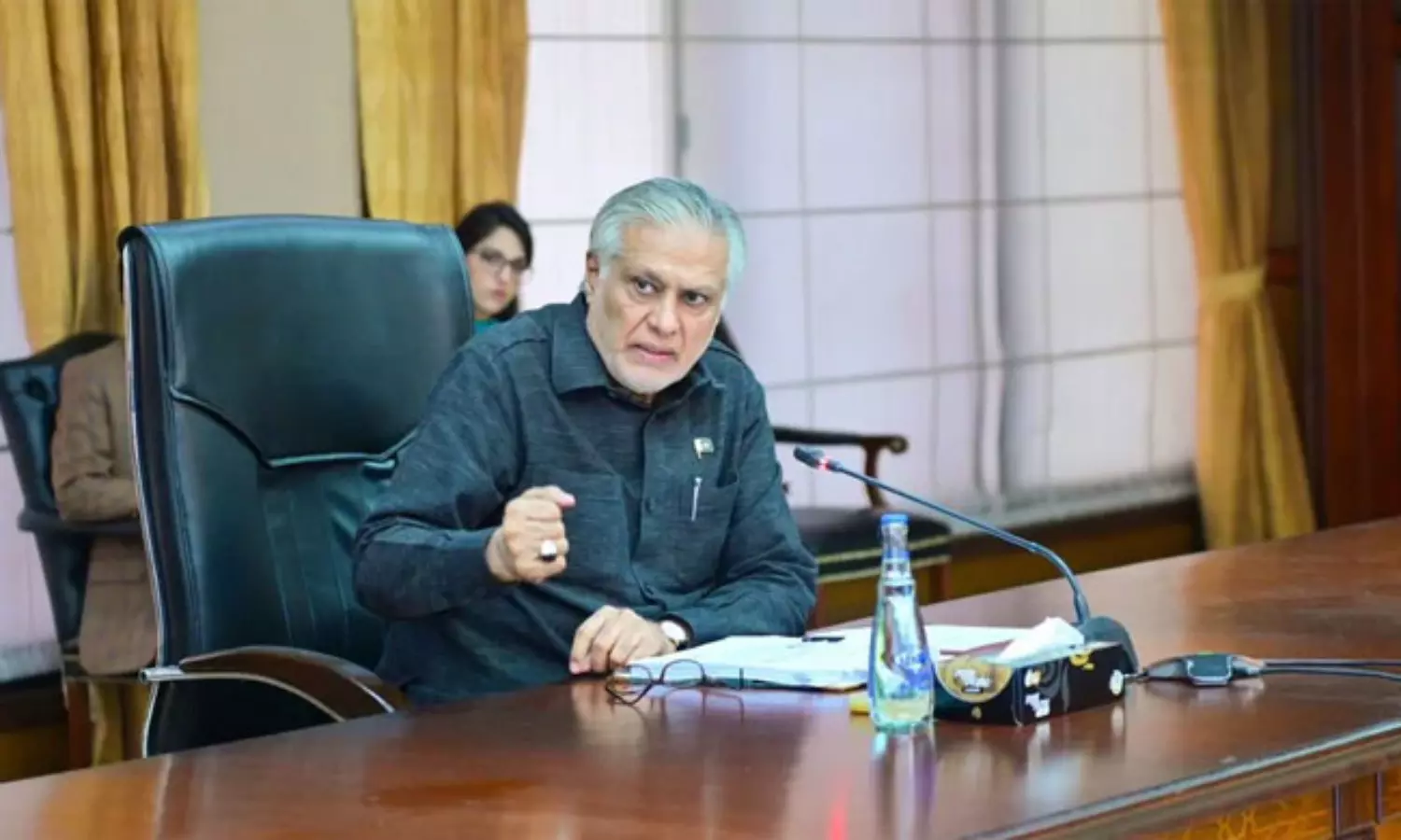 పాకిస్తాన్ ది అదే ఫేక్ బతుకు..